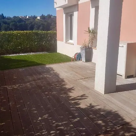 ****l'oliveraie-superbe T3-vue Pano-piscine-park *